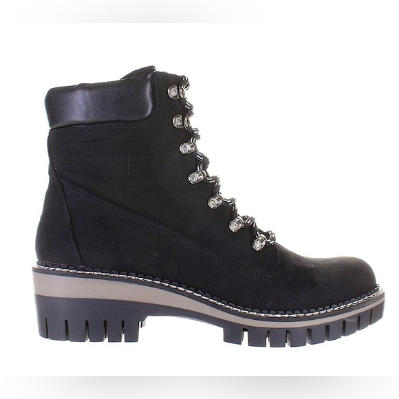 Jennifer Lopez Shoes - 🩷JLO BLACK LACE UP WINTER ANKLE BOOTS COMBAT BOOTS TRENDING SIZE 8.5